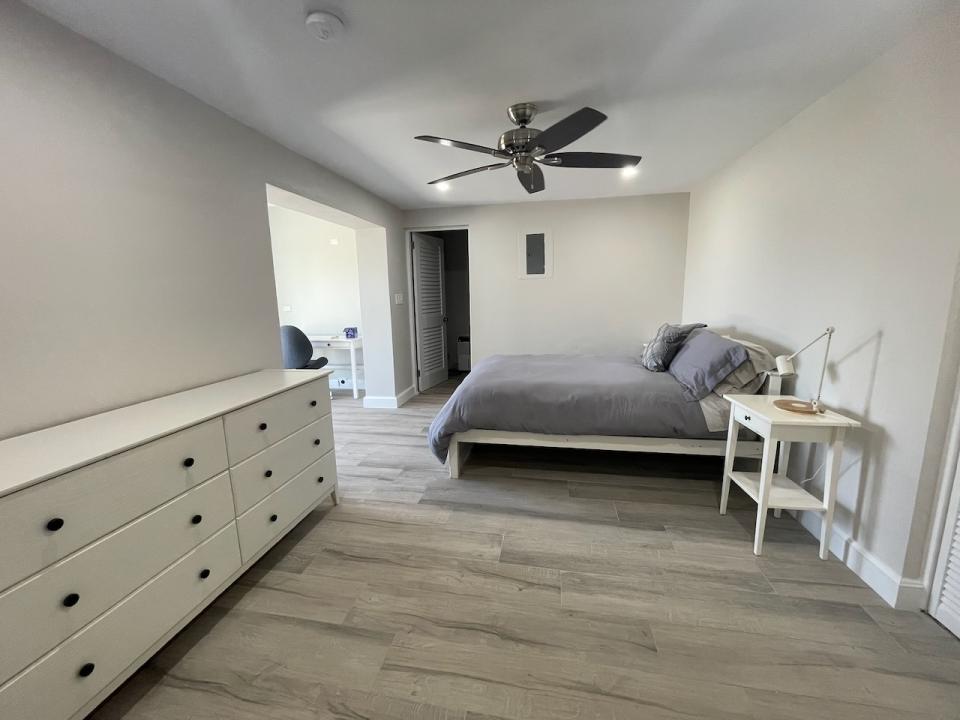 Grey Bank Apartment